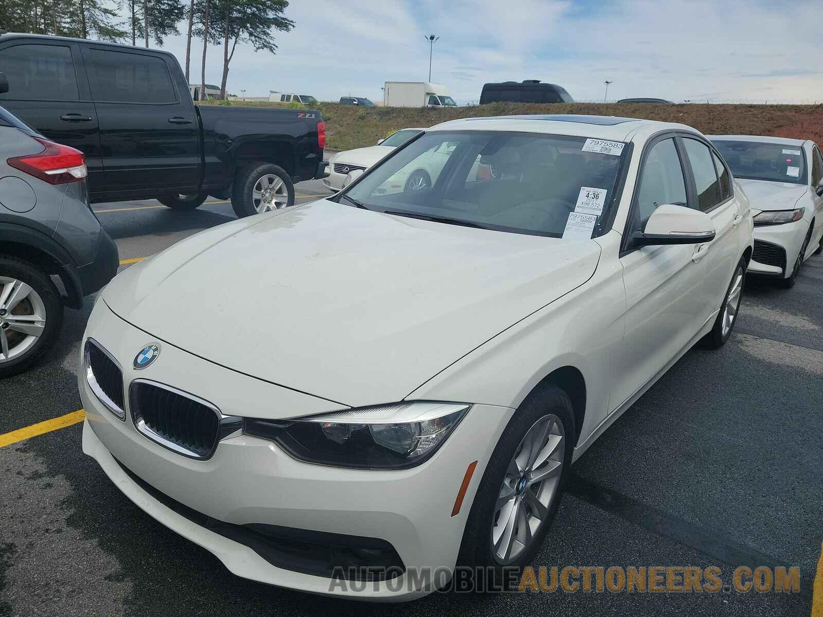 WBA8E1G5XHNU13602 BMW 3 Series 2017