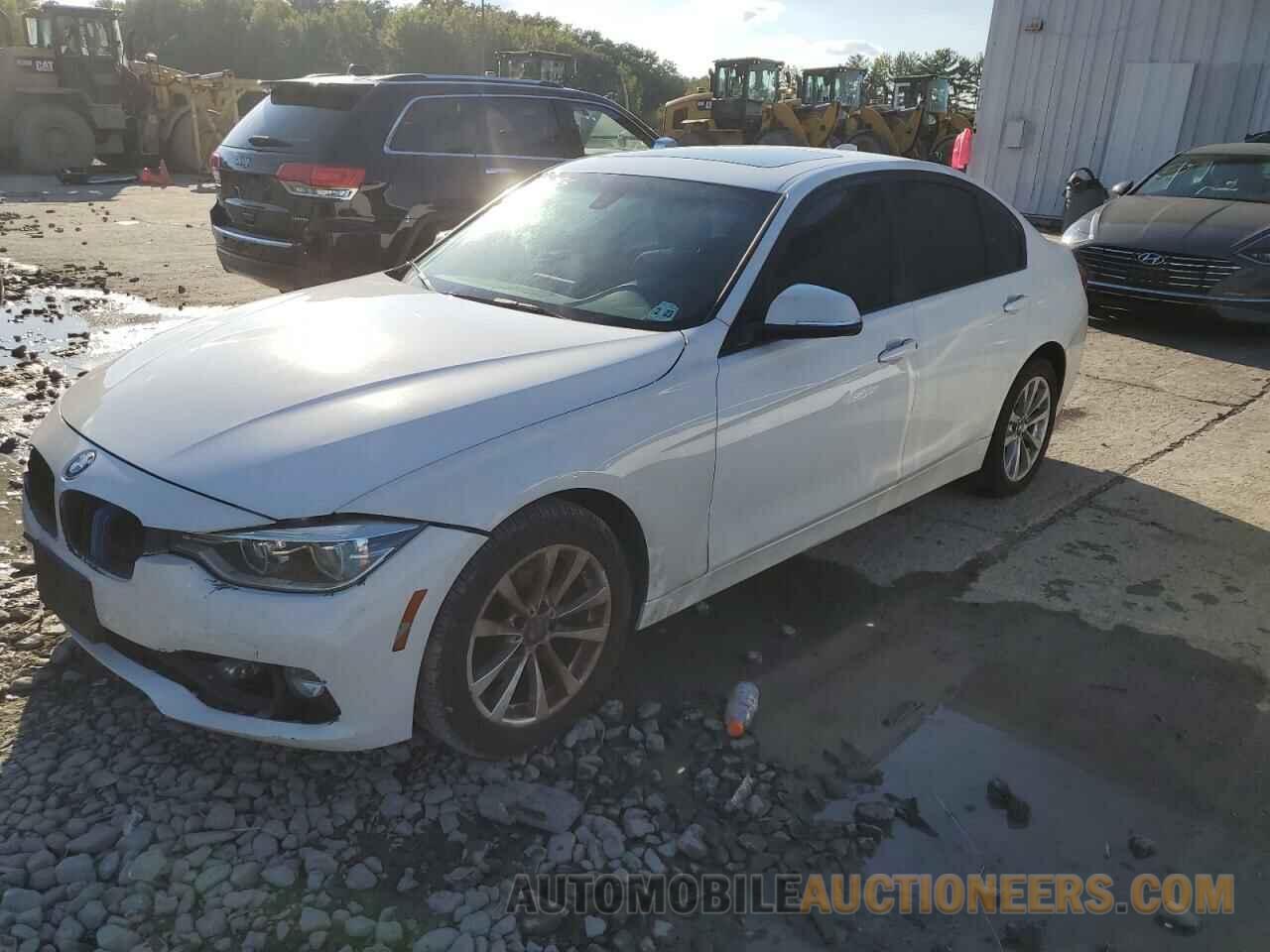 WBA8E5G5XJNV02440 BMW 3 SERIES 2018