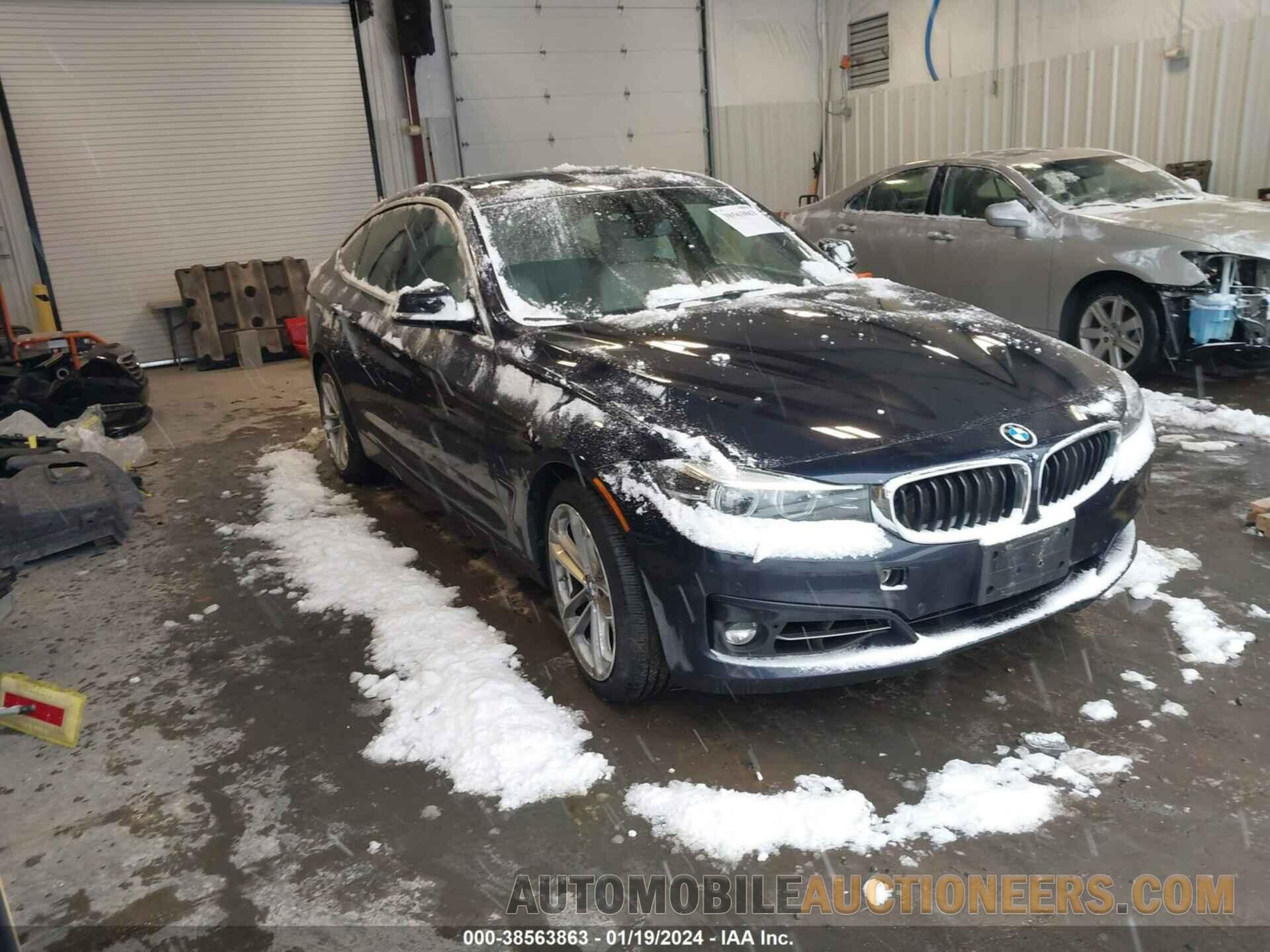 WBA8Y3C52JG451313 BMW 340 2018