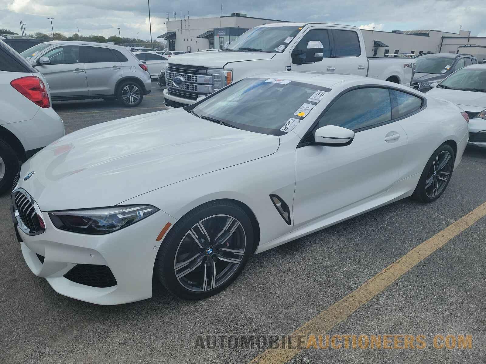 WBAAE2C03NCH11713 BMW 8 Series 2022