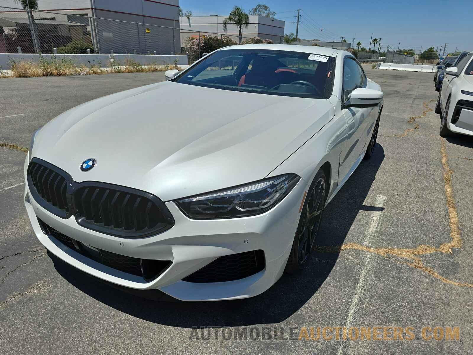 WBABC4C03MCG49900 BMW 8 Series 2021