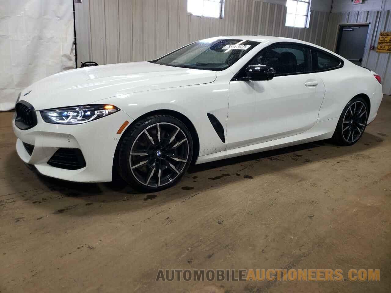 WBABC4C04PCL69128 BMW M8 2023