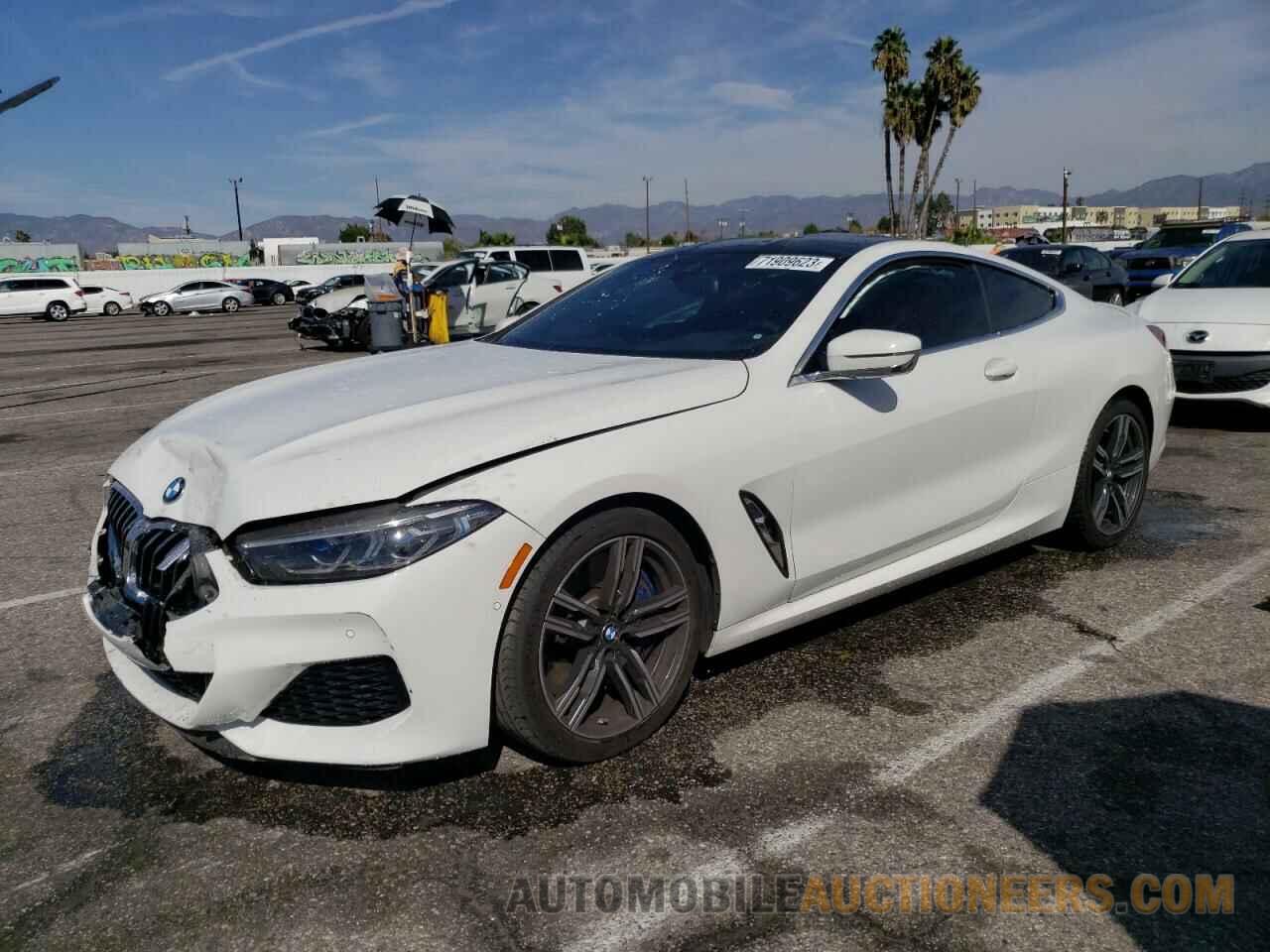 WBABC4C54KBJ35792 BMW M8 2019