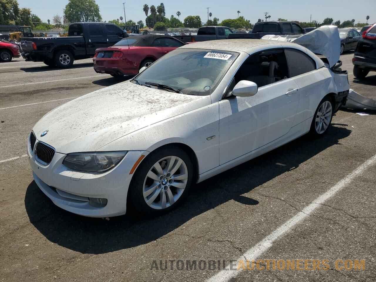 WBADW3C51CE824327 BMW 3 SERIES 2012