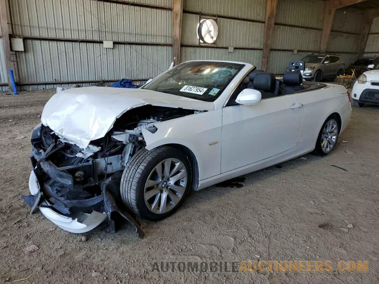 WBADW3C56BE540982 BMW 3 SERIES 2011