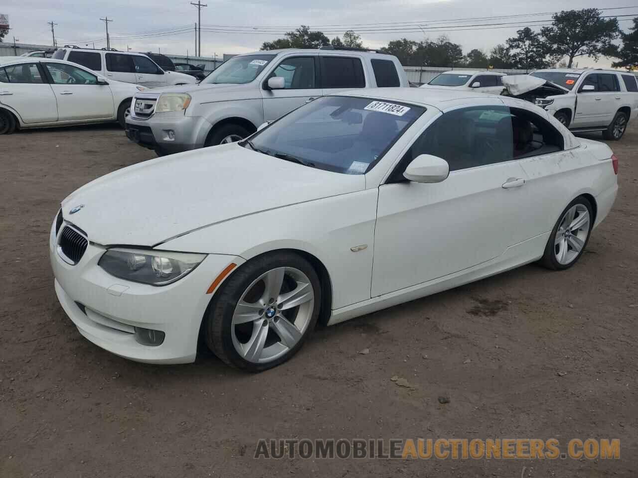 WBADW7C58BE545785 BMW 3 SERIES 2011