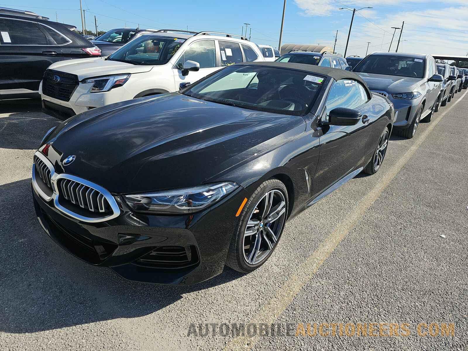 WBADZ4C06RCR84631 BMW 8 Series Co 2024