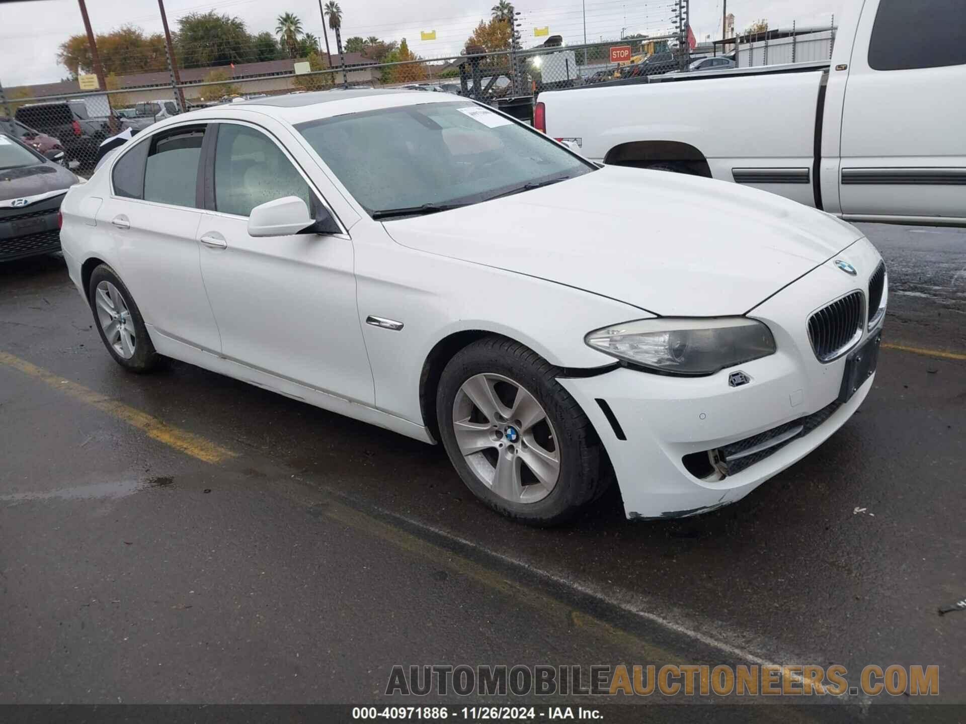 WBAFR1C58BC744490 BMW 528I 2011