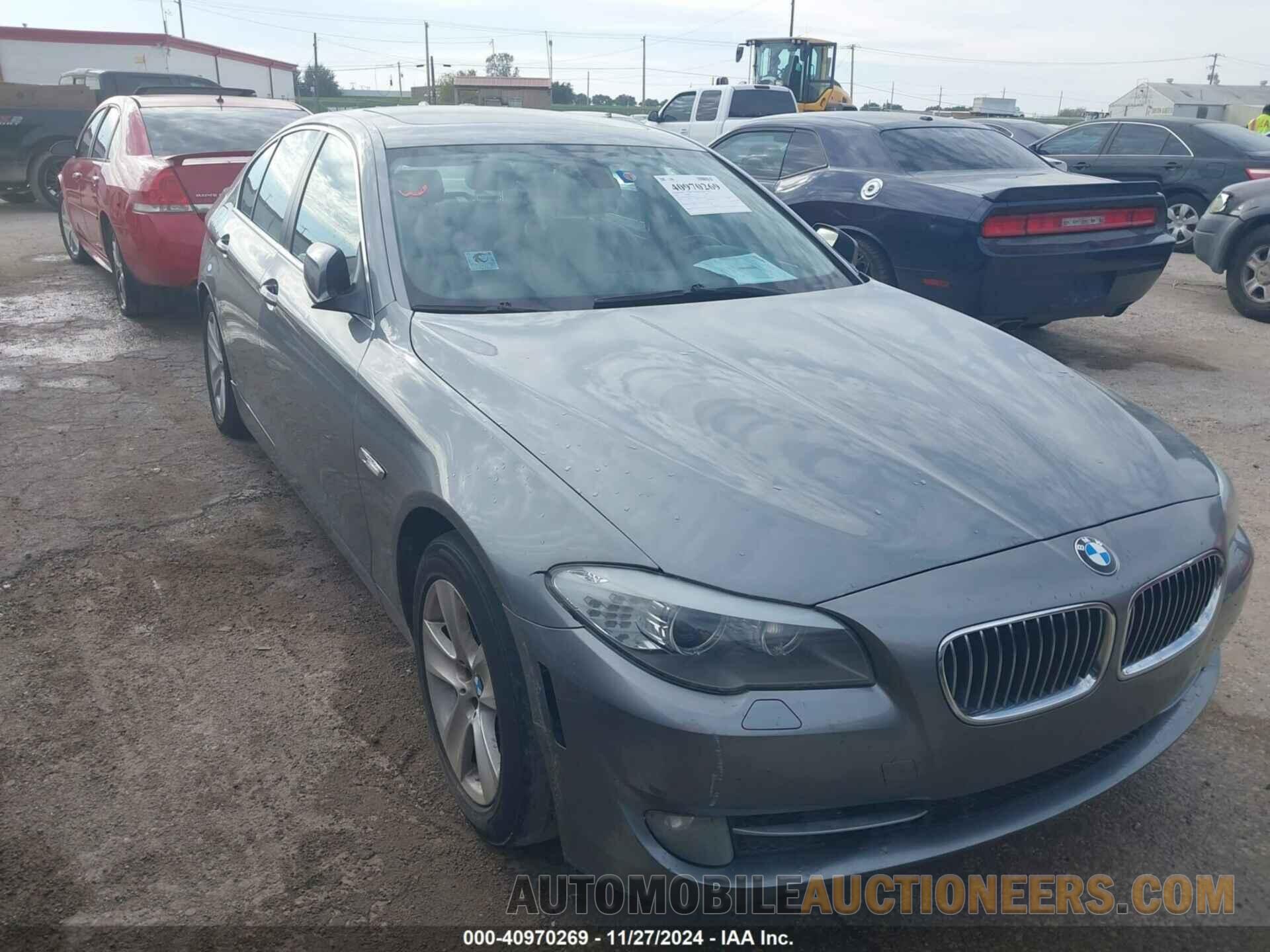 WBAFR1C58BC748037 BMW 528I 2011