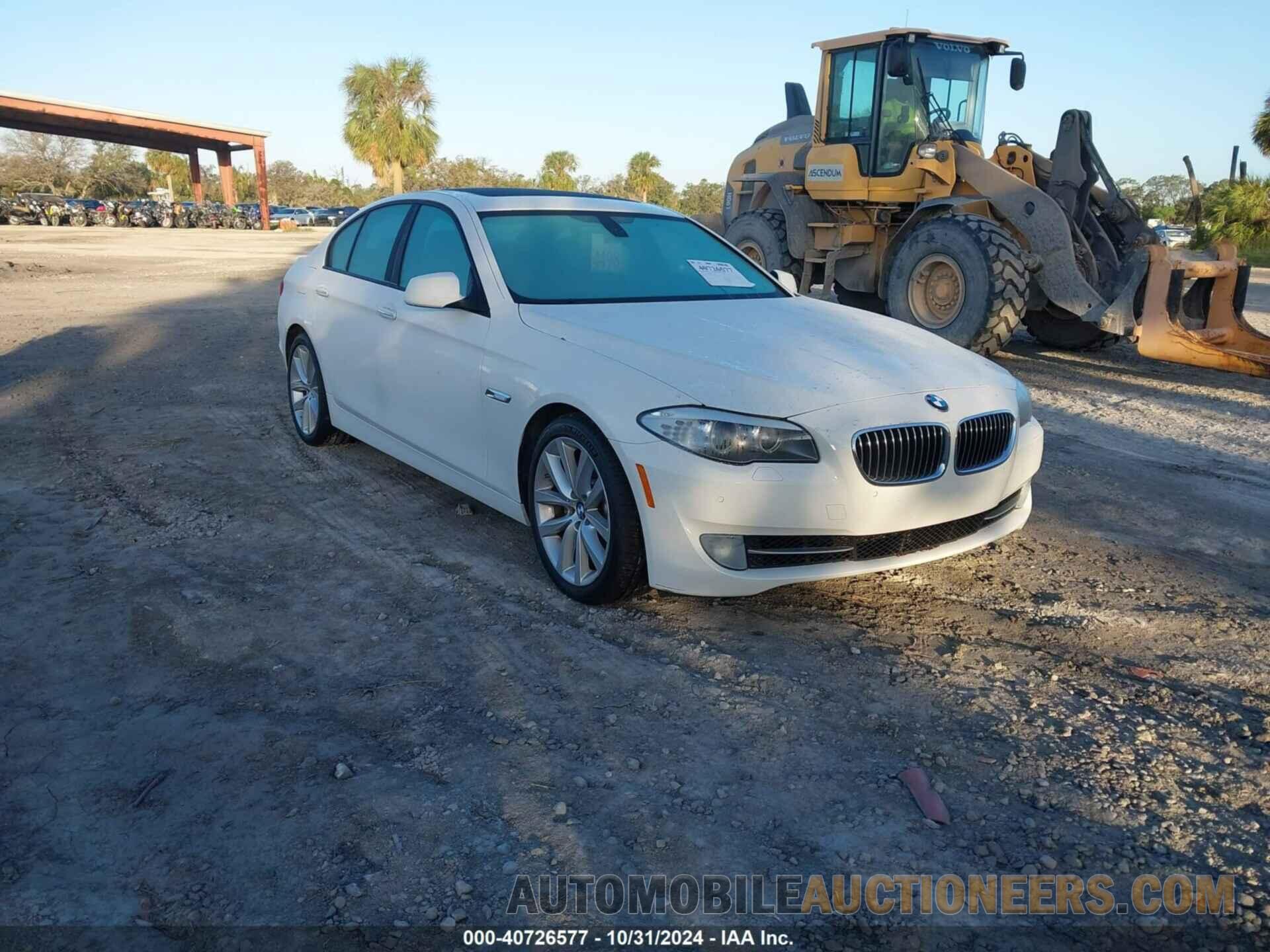 WBAFR7C53BC802556 BMW 535I 2011