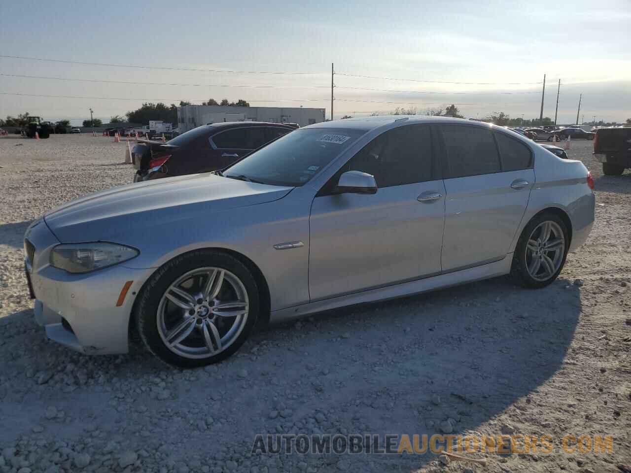 WBAFR7C54DC824892 BMW 5 SERIES 2013