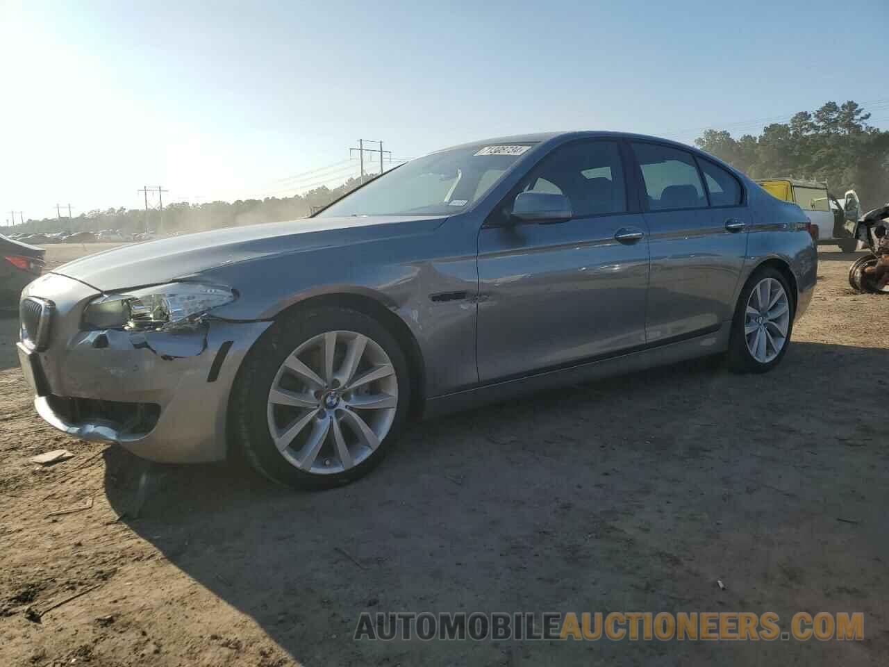 WBAFR7C58CC815238 BMW 5 SERIES 2012