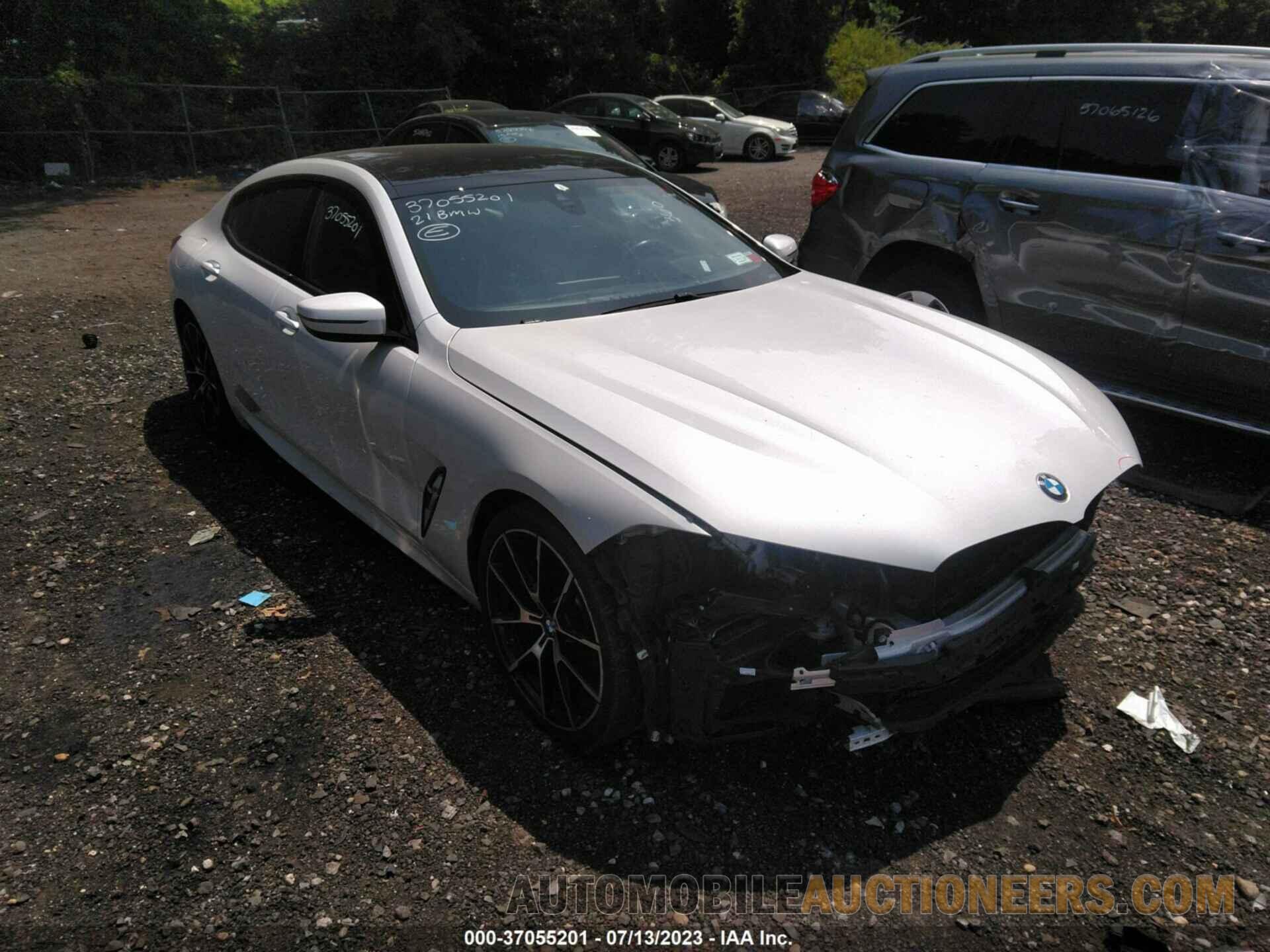 WBAGV4C04MCG32538 BMW 8 SERIES 2021