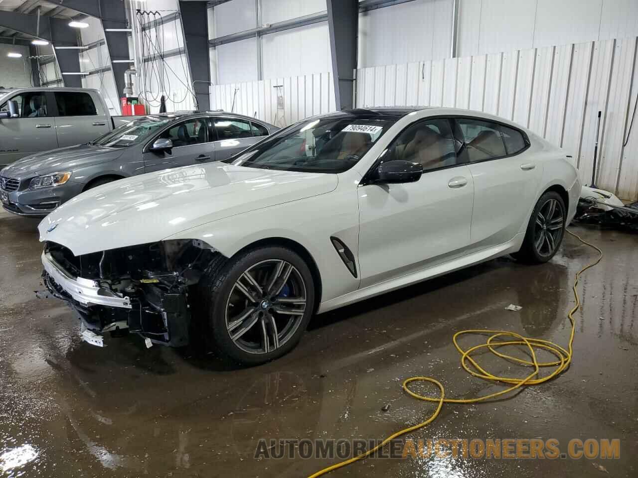 WBAGV4C06NCH11761 BMW 8 SERIES 2022