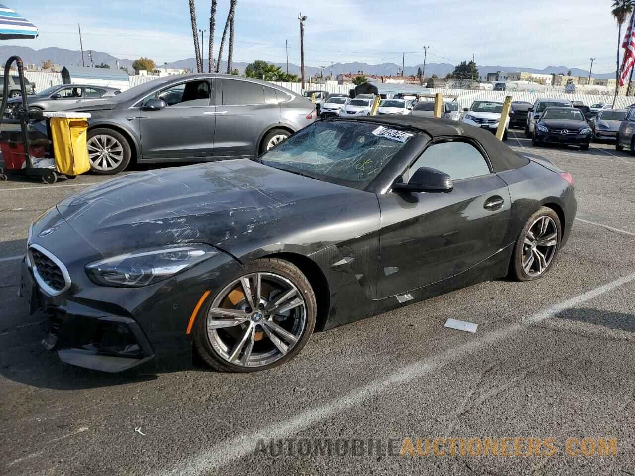 WBAHF3C05SWY41906 BMW Z4 2025