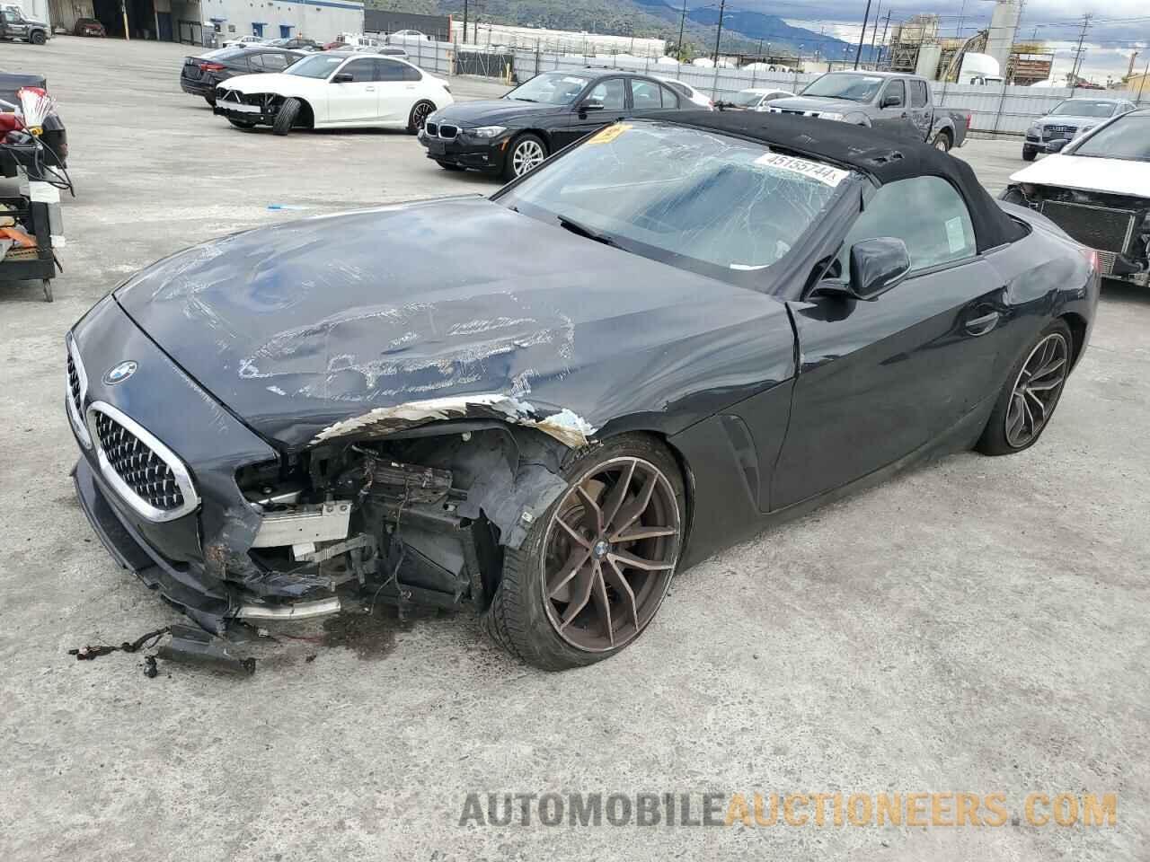 WBAHF3C54KWW42809 BMW Z4 2019