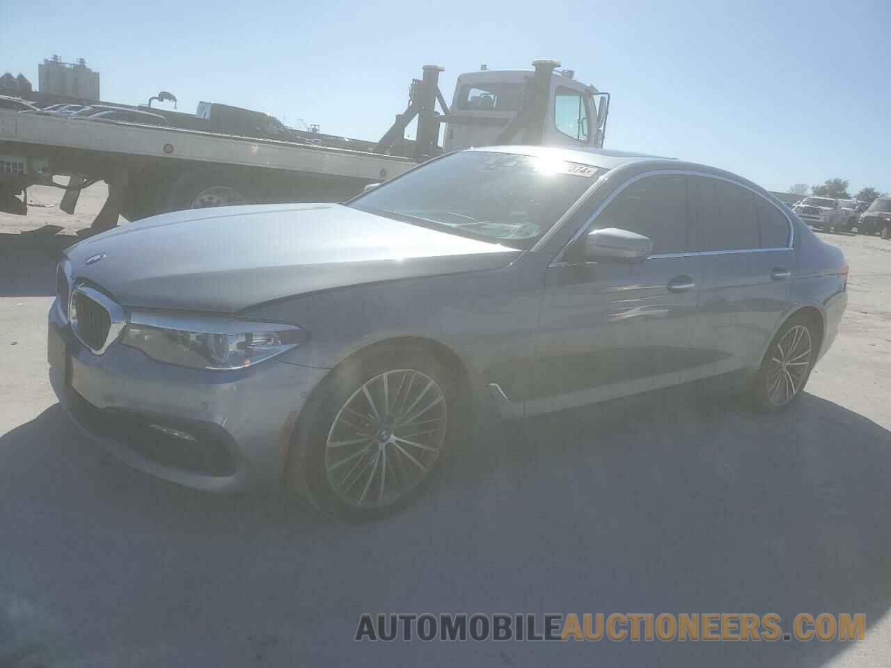 WBAJA5C32HG895379 BMW 5 SERIES 2017