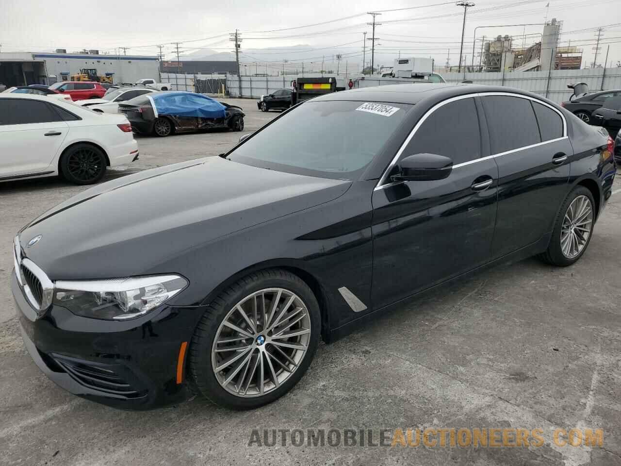 WBAJA5C32HG897746 BMW 5 SERIES 2017