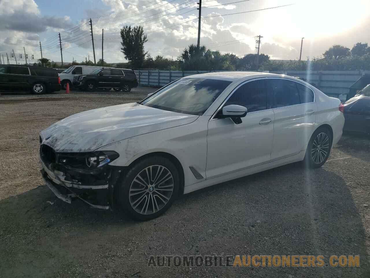 WBAJA5C37HG894387 BMW 5 SERIES 2017