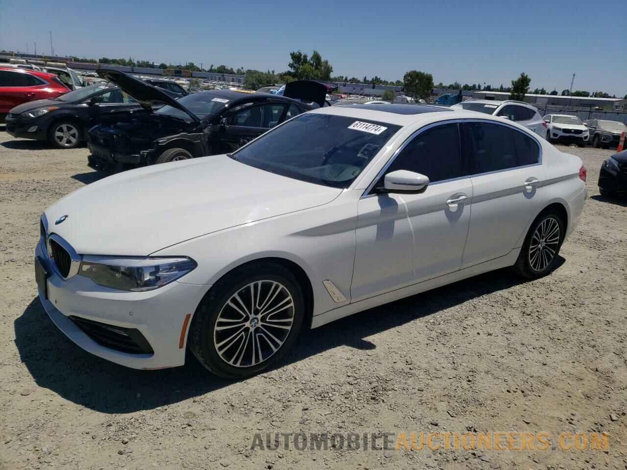 WBAJA5C3XHG896067 BMW 5 SERIES 2017