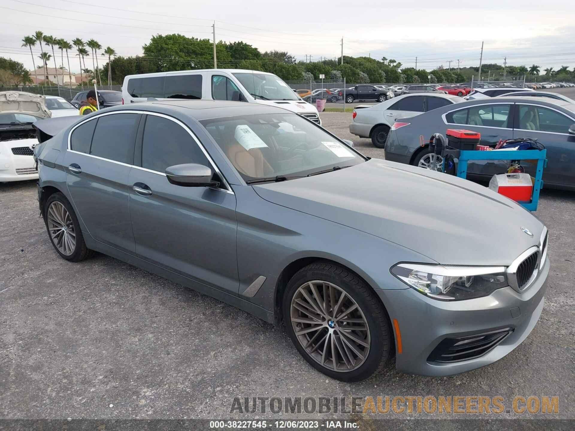 WBAJA5C50JG898868 BMW 530I 2018