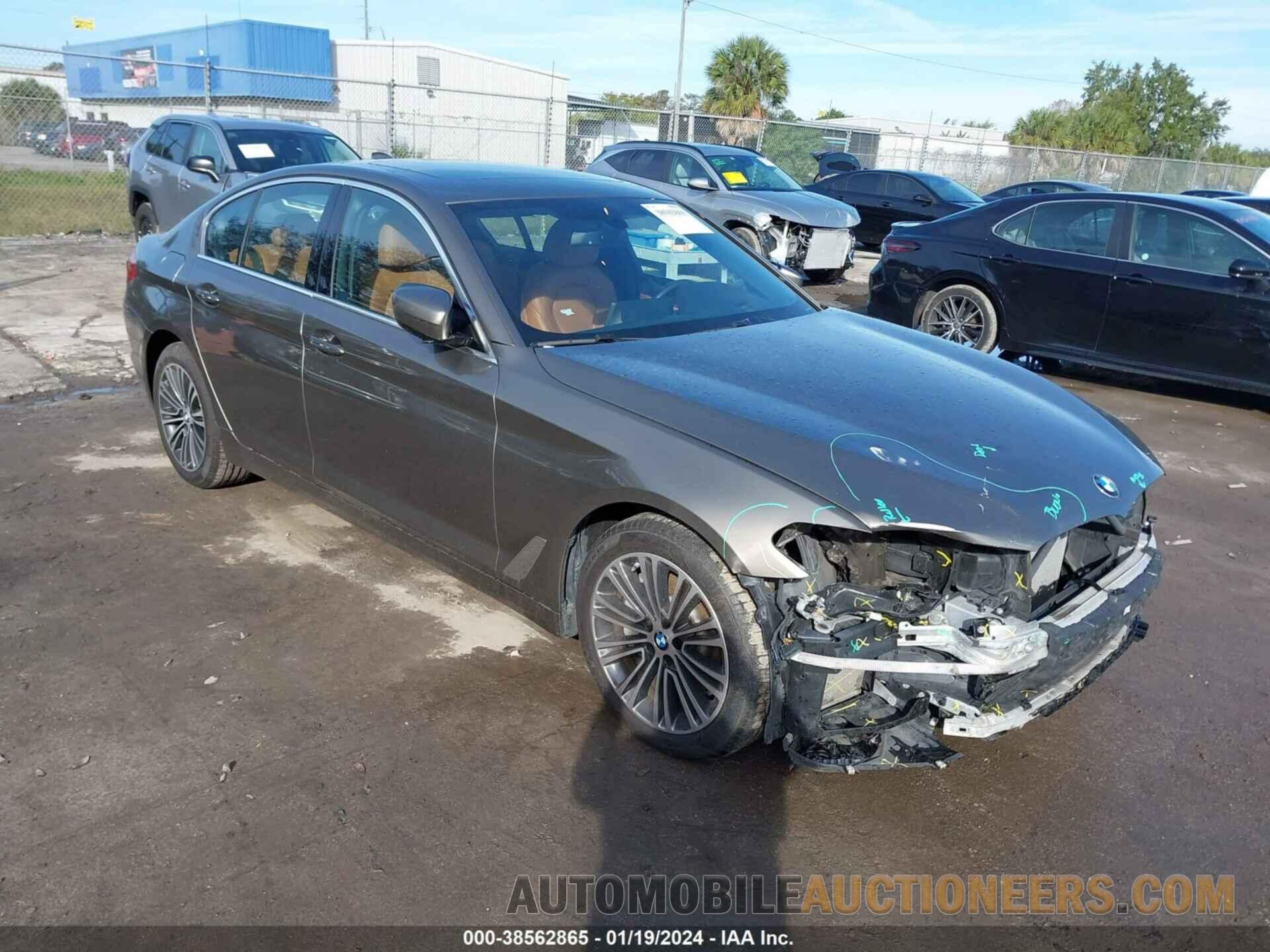 WBAJA5C51JG898409 BMW 530I 2018