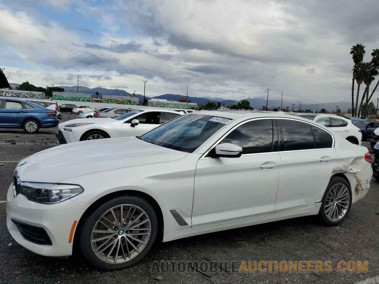 WBAJA5C51KBX87504 BMW 5 SERIES 2019