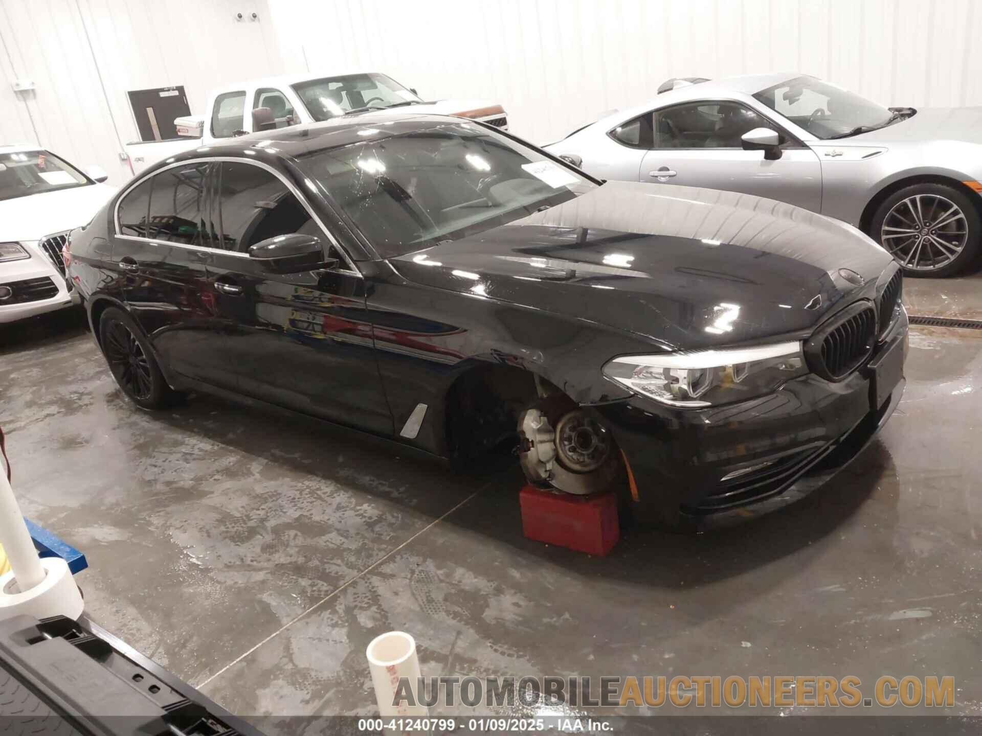 WBAJA5C52JWA37569 BMW 530I 2018