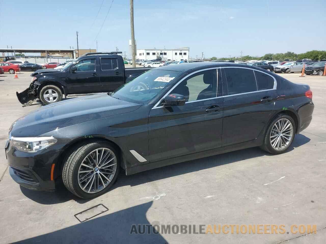 WBAJA5C52KWW01624 BMW 5 SERIES 2019