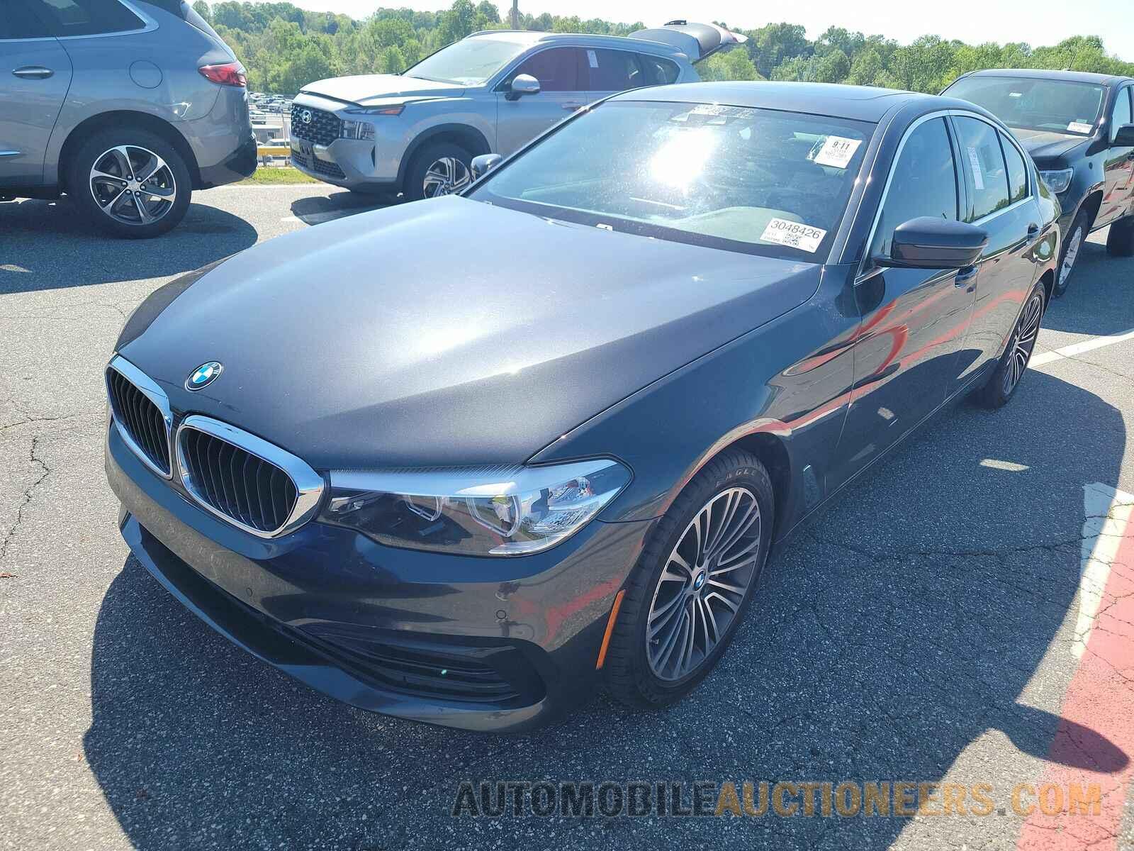 WBAJA5C53KG900954 BMW 5 Series 2019