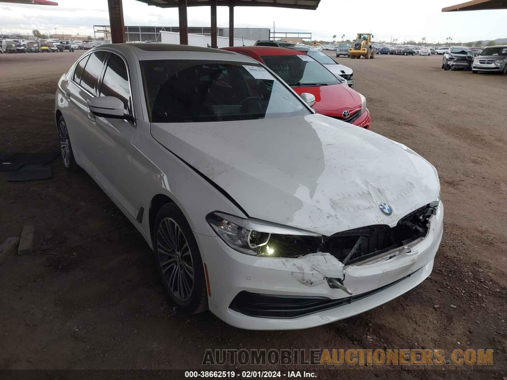 WBAJA5C53KWW09926 BMW 530I 2019