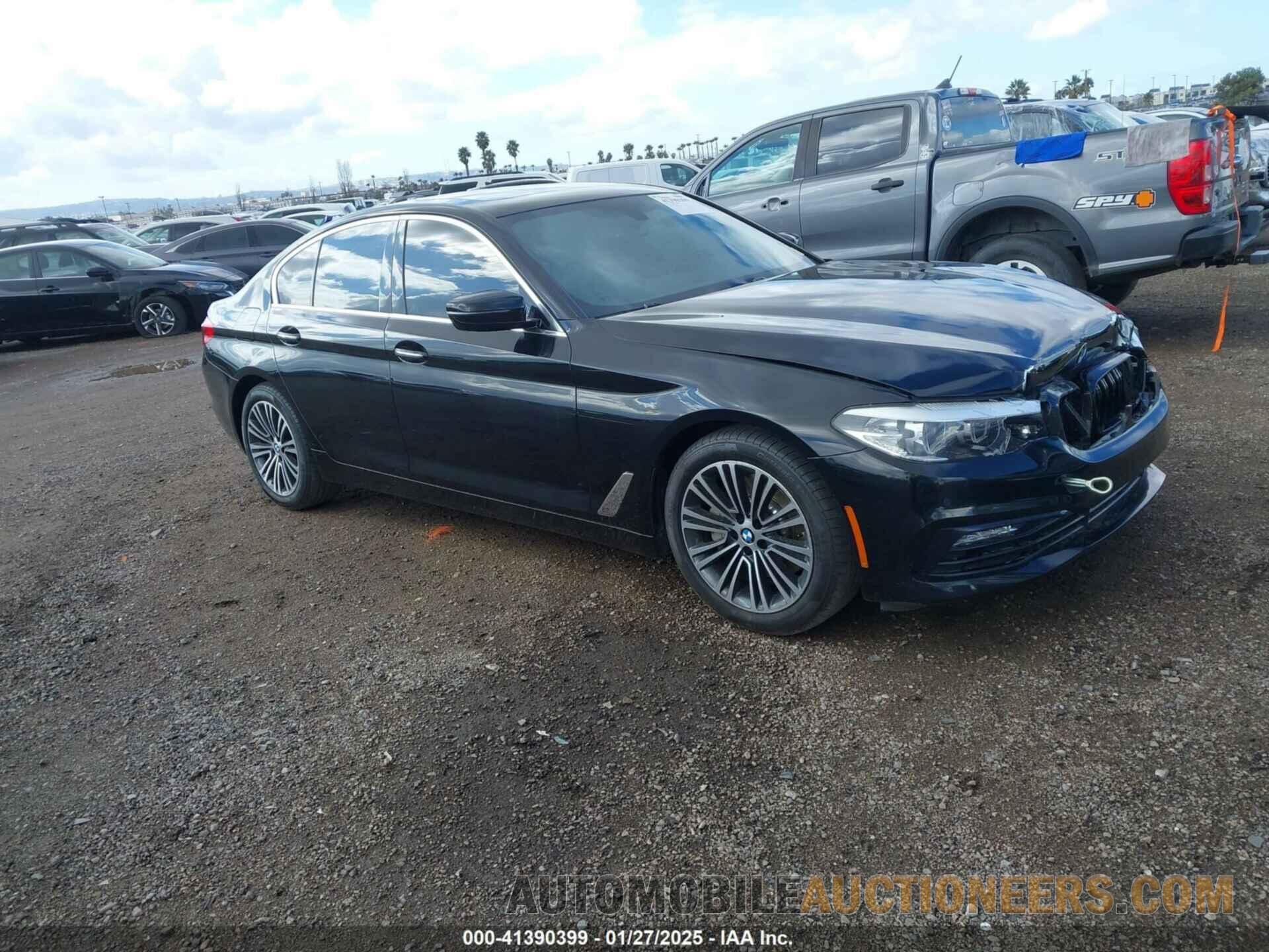 WBAJA5C54JWA38285 BMW 530I 2018