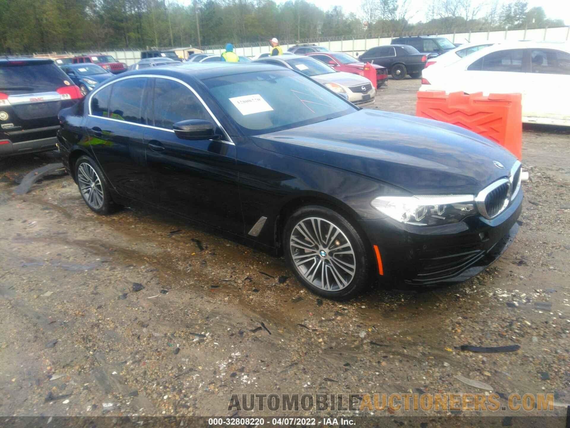 WBAJA5C54KWW08154 BMW 5 SERIES 2019