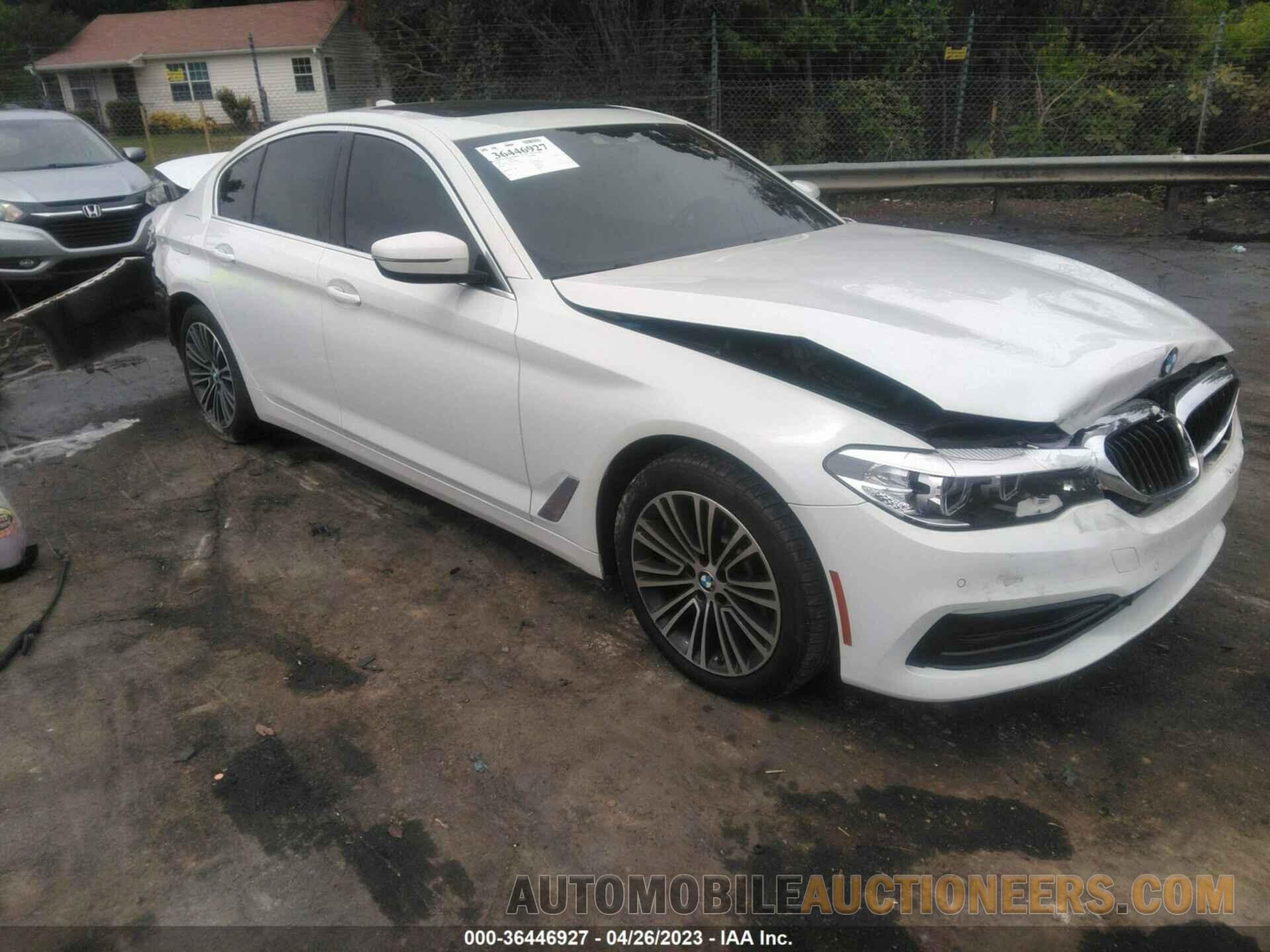 WBAJA5C54KWW09949 BMW 5 SERIES 2019