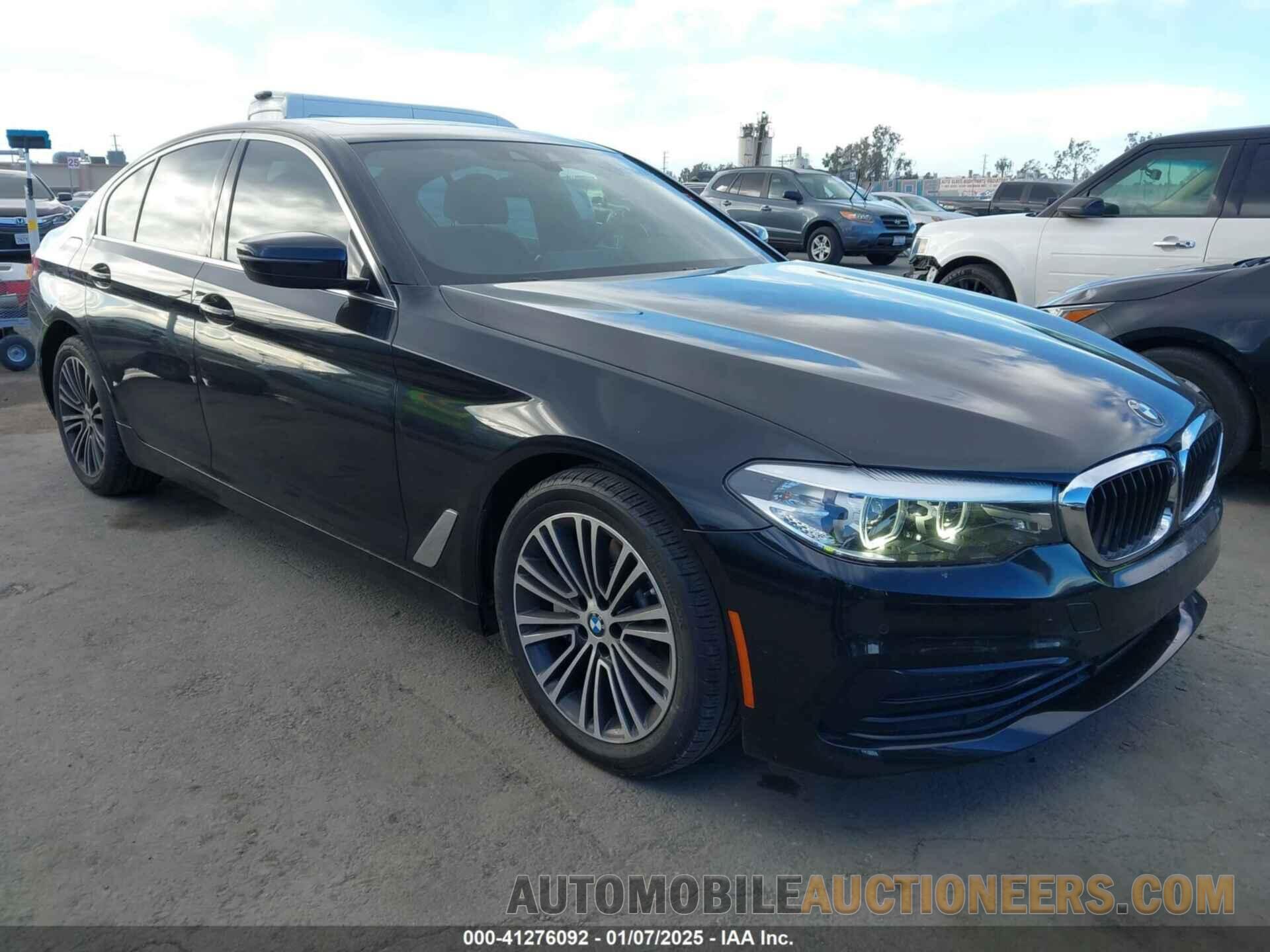 WBAJA5C54KWW45379 BMW 530I 2019