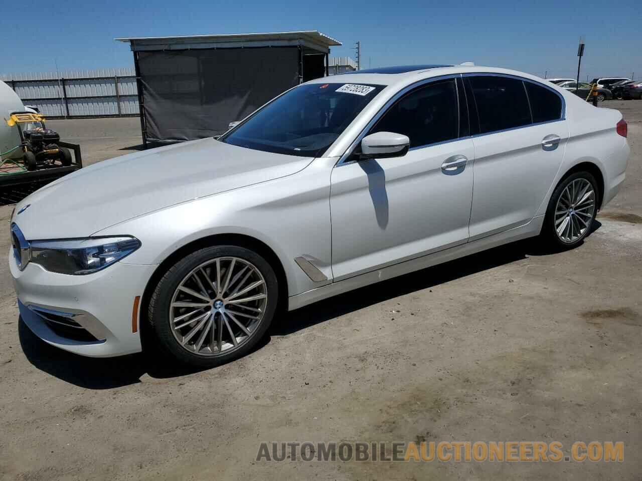 WBAJA5C55JG899482 BMW 5 SERIES 2018