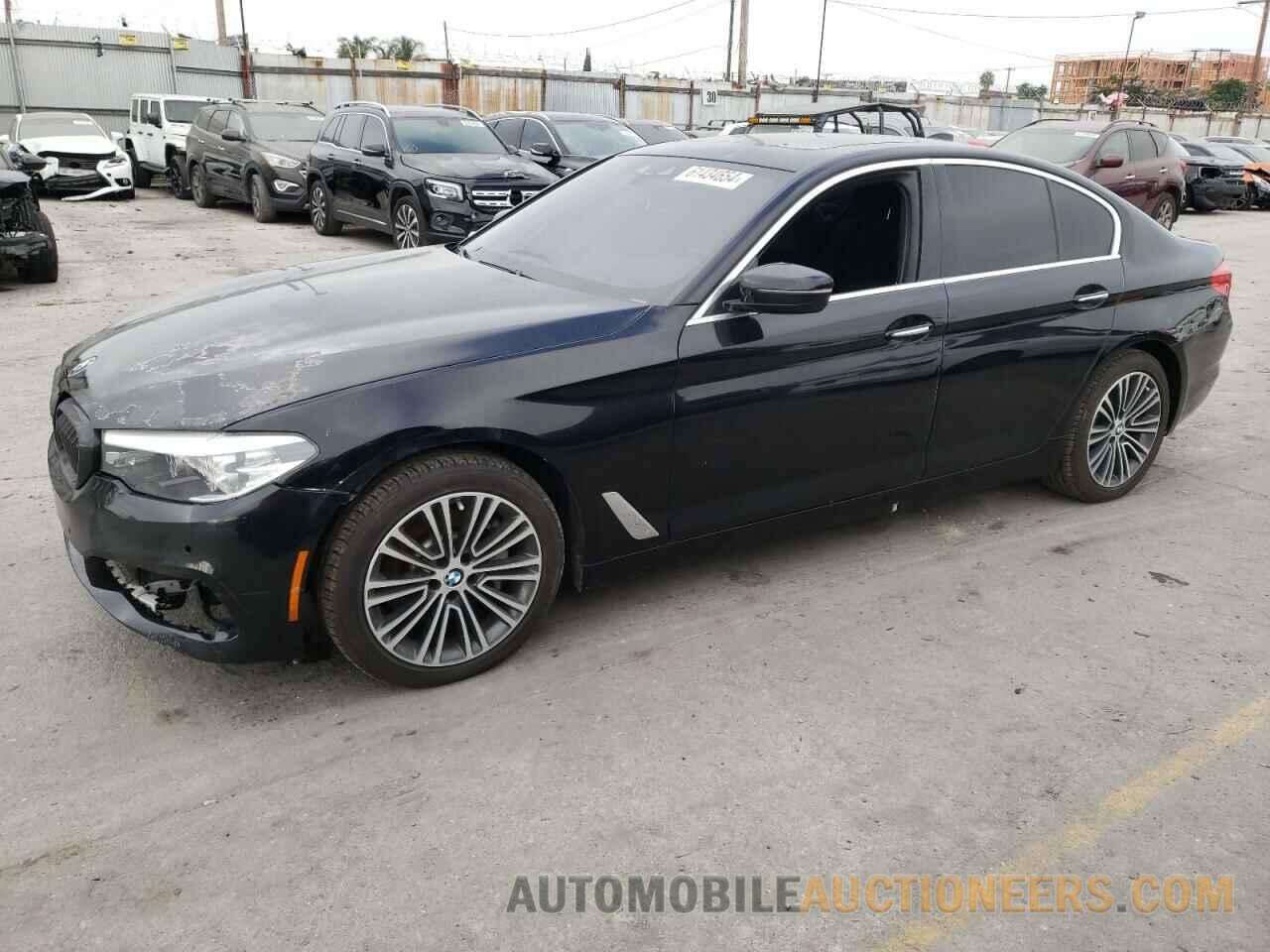 WBAJA5C55JG900081 BMW 5 SERIES 2018