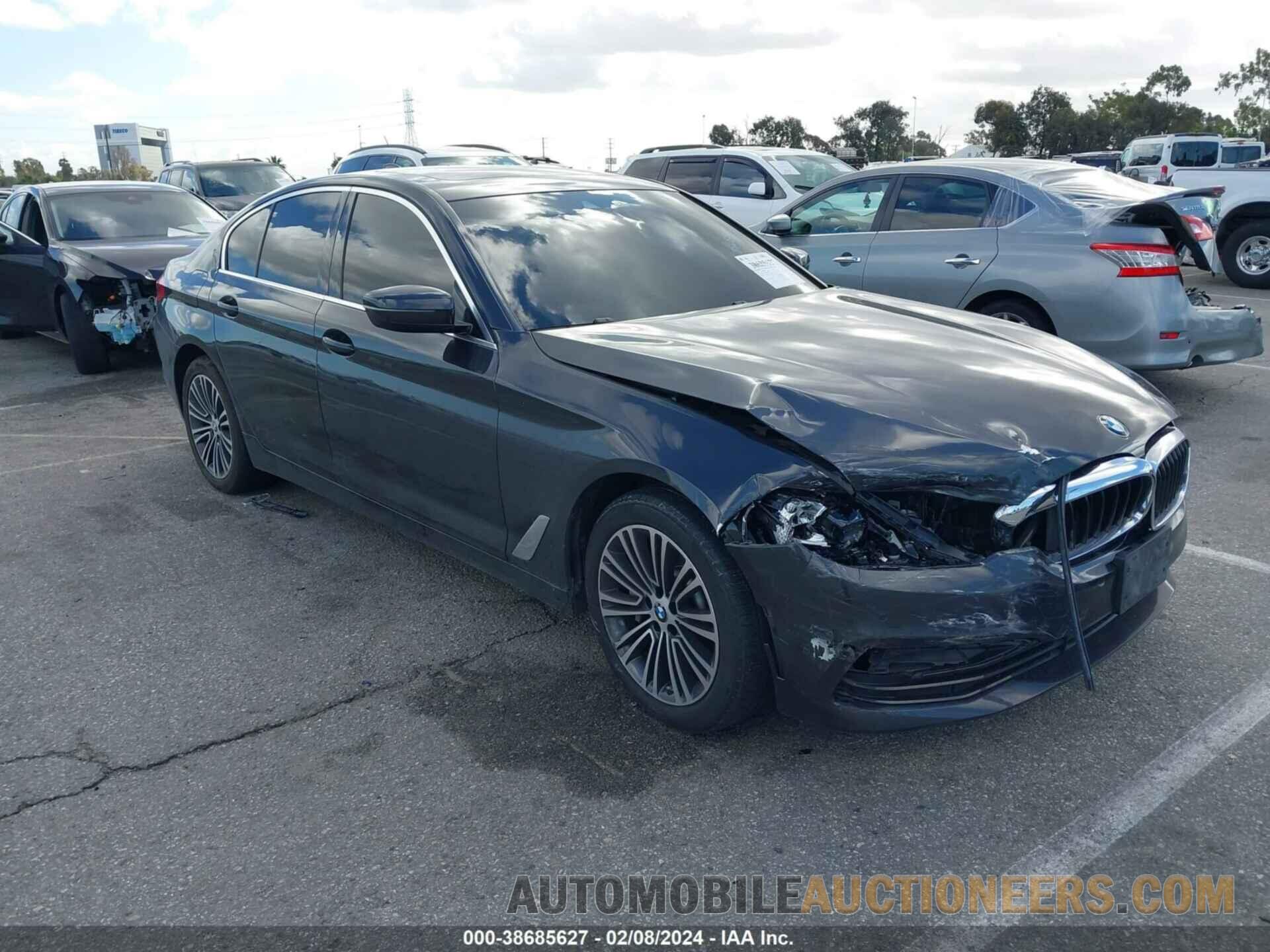 WBAJA5C55KWW13895 BMW 530I 2019