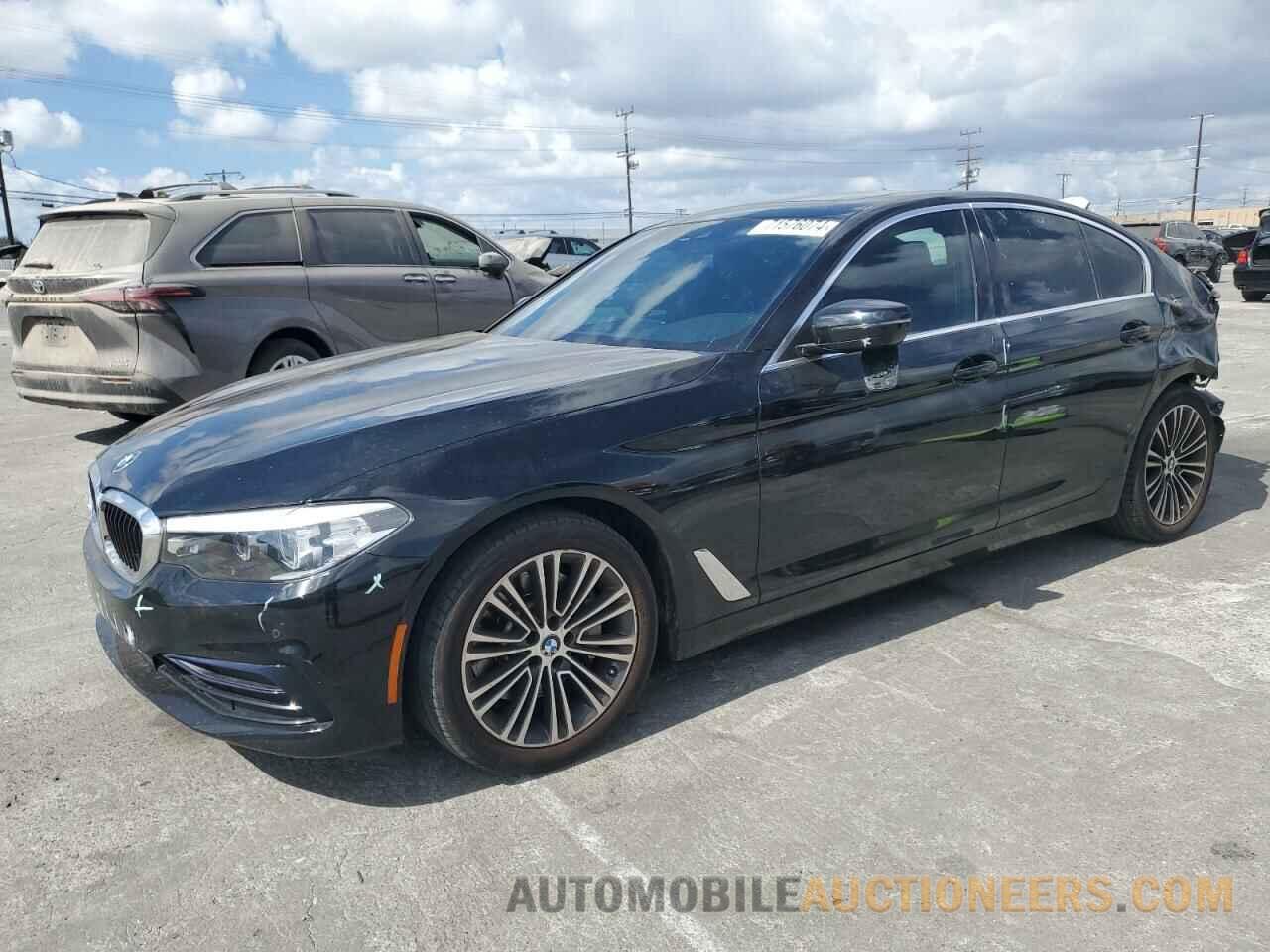 WBAJA5C56KWW08320 BMW 5 SERIES 2019