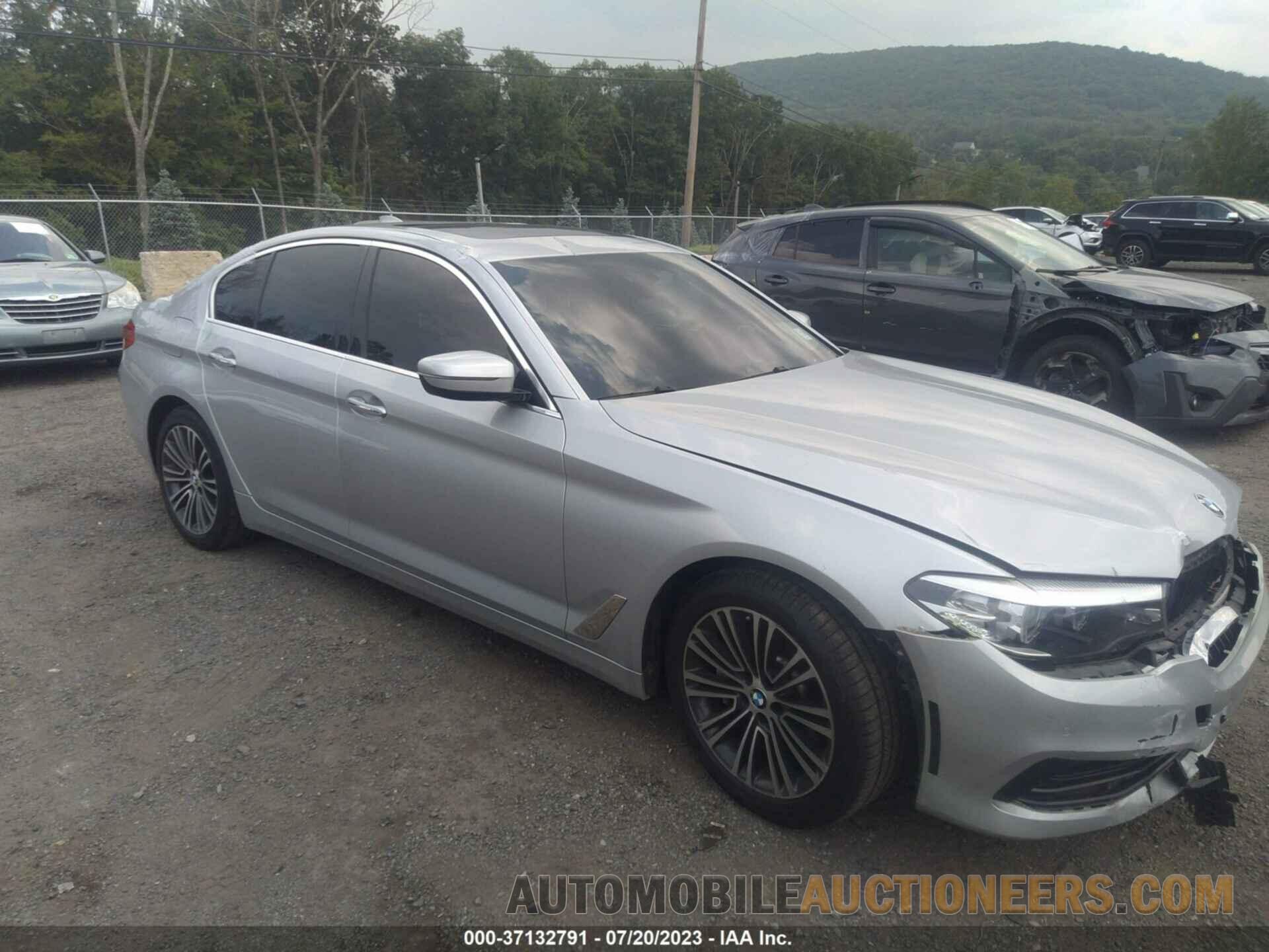 WBAJA5C57JG898589 BMW 5 SERIES 2018