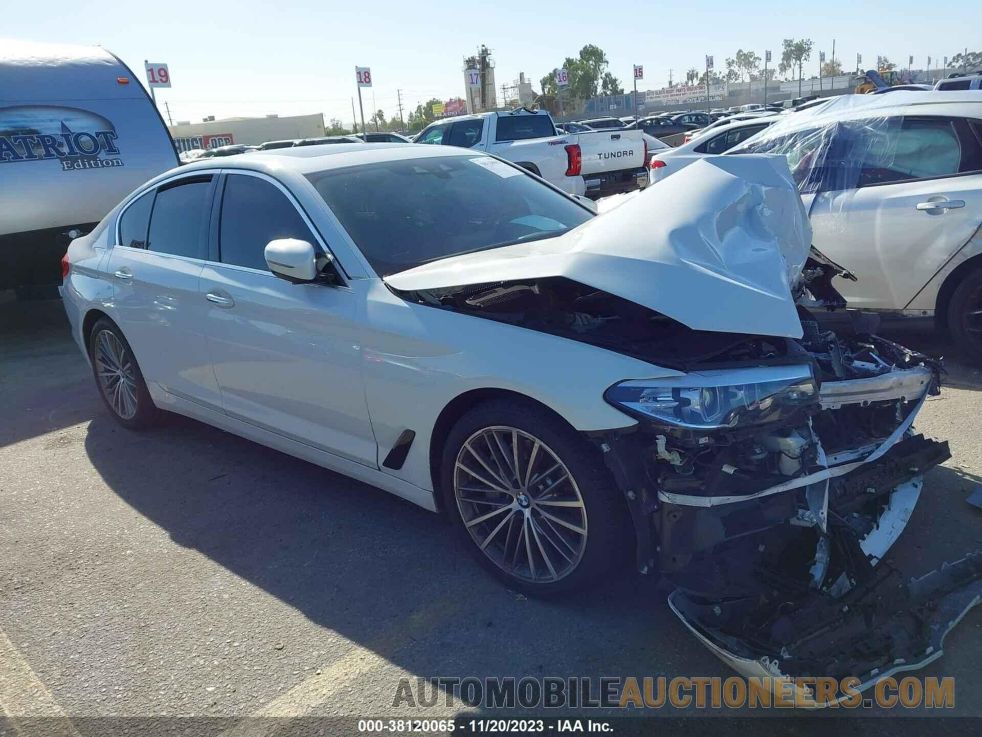 WBAJA5C57JWA38636 BMW 530I 2018