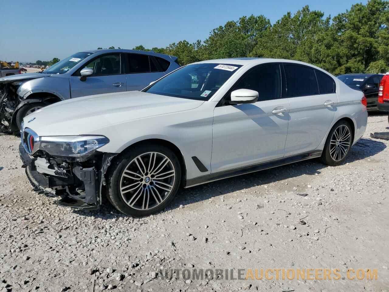 WBAJA5C57KWW01621 BMW 5 SERIES 2019