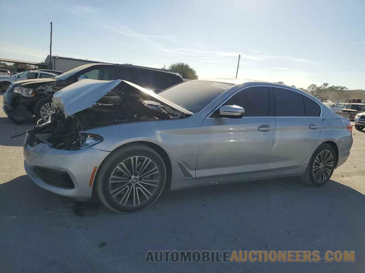 WBAJA5C57KWW06737 BMW 5 SERIES 2019