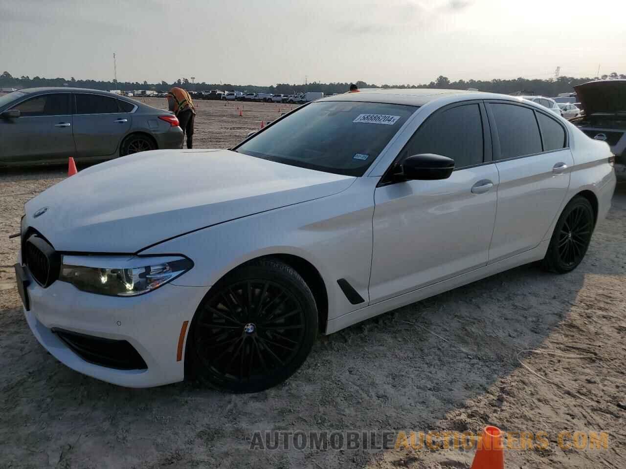 WBAJA5C57KWW20671 BMW 5 SERIES 2019