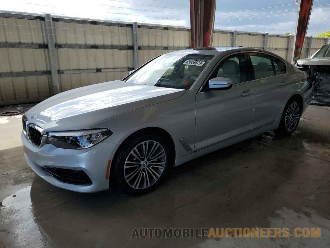 WBAJA5C57KWW22808 BMW 5 SERIES 2019