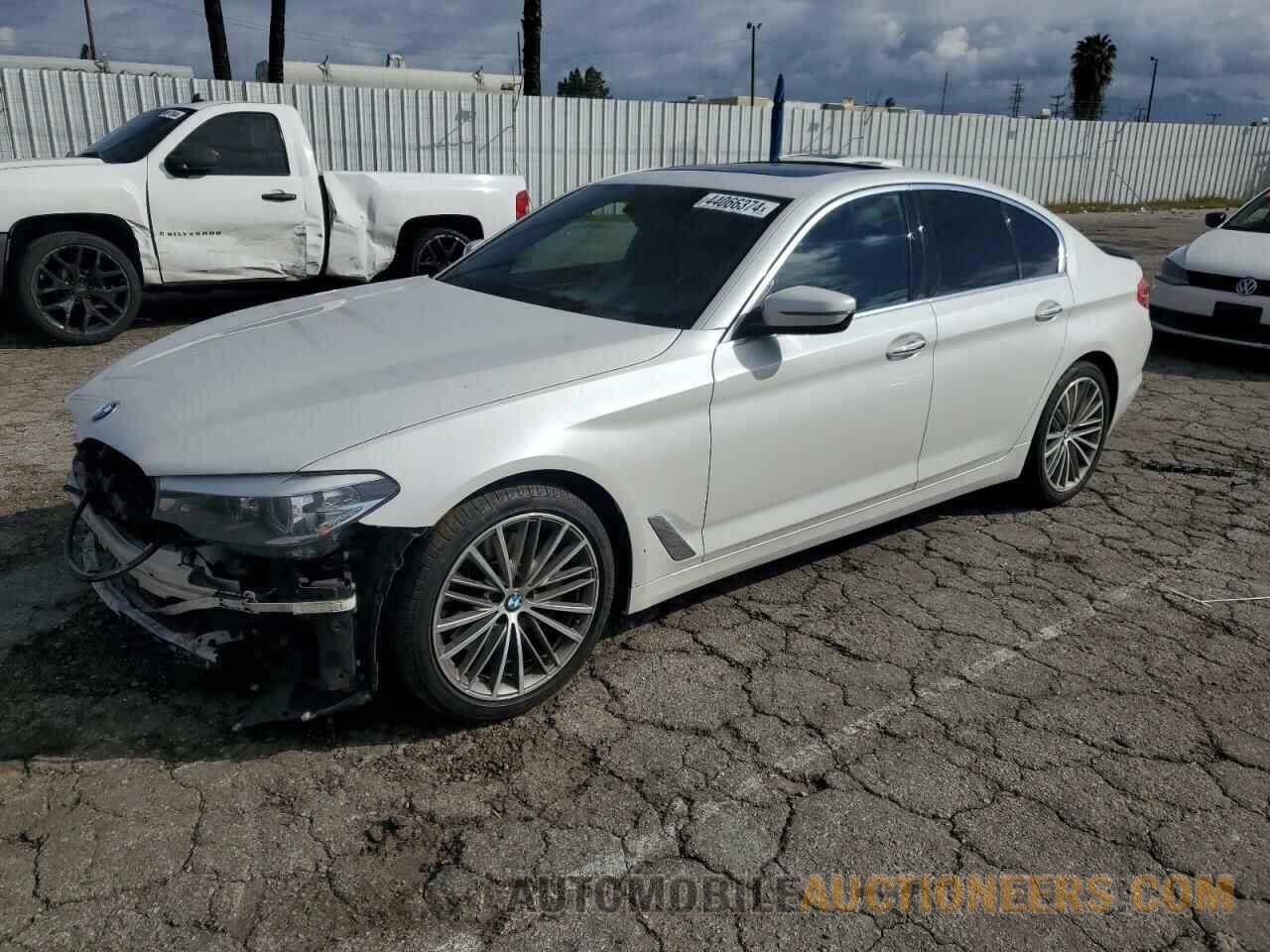 WBAJA5C58JWA38449 BMW 5 SERIES 2018