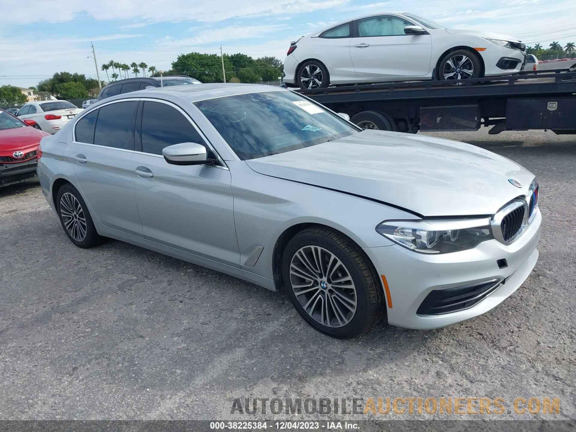 WBAJA5C58KWW26978 BMW 530I 2019