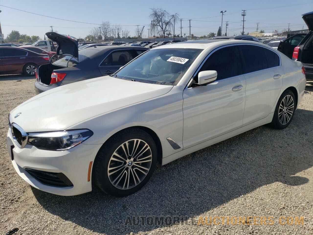 WBAJA5C59JG898402 BMW 5 SERIES 2018