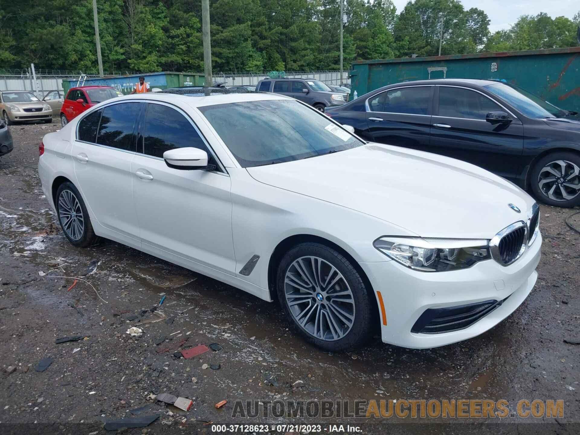 WBAJA5C59KWW06626 BMW 5 SERIES 2019