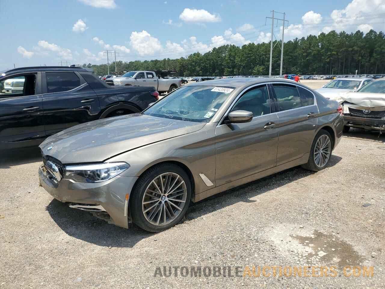 WBAJA5C59KWW11616 BMW 5 SERIES 2019